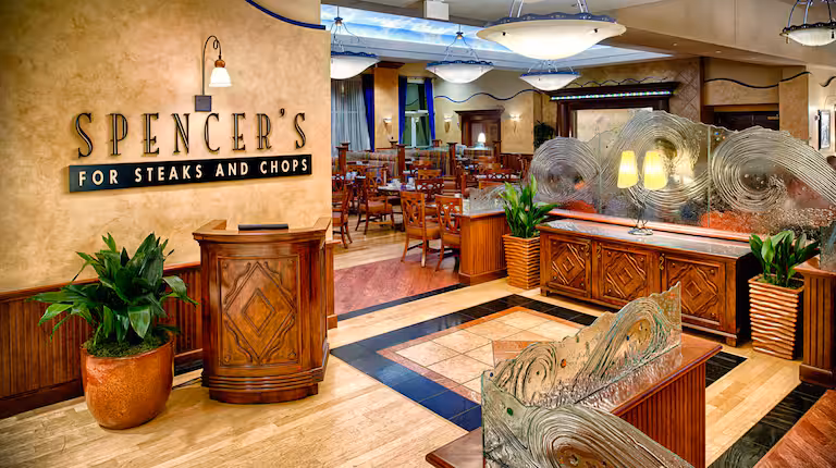 hilton-spencers-entrance